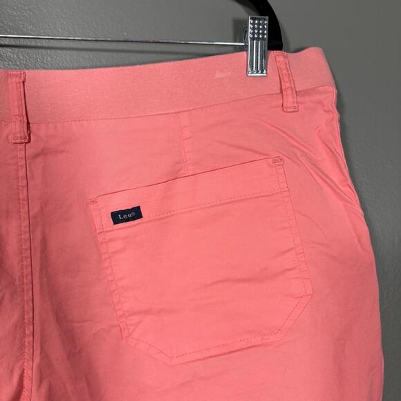 Lee Pink Utility Elastic Waist casual Cargo Shorts - Size 16 - Women's Plus Size - Picture 6 of 7